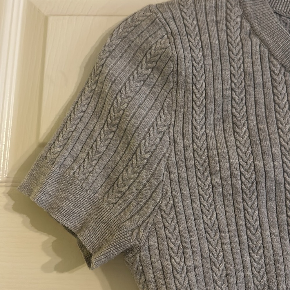 Cotton On Cropped Cable Knit Gray Sweater Top - Picture 5 of 6